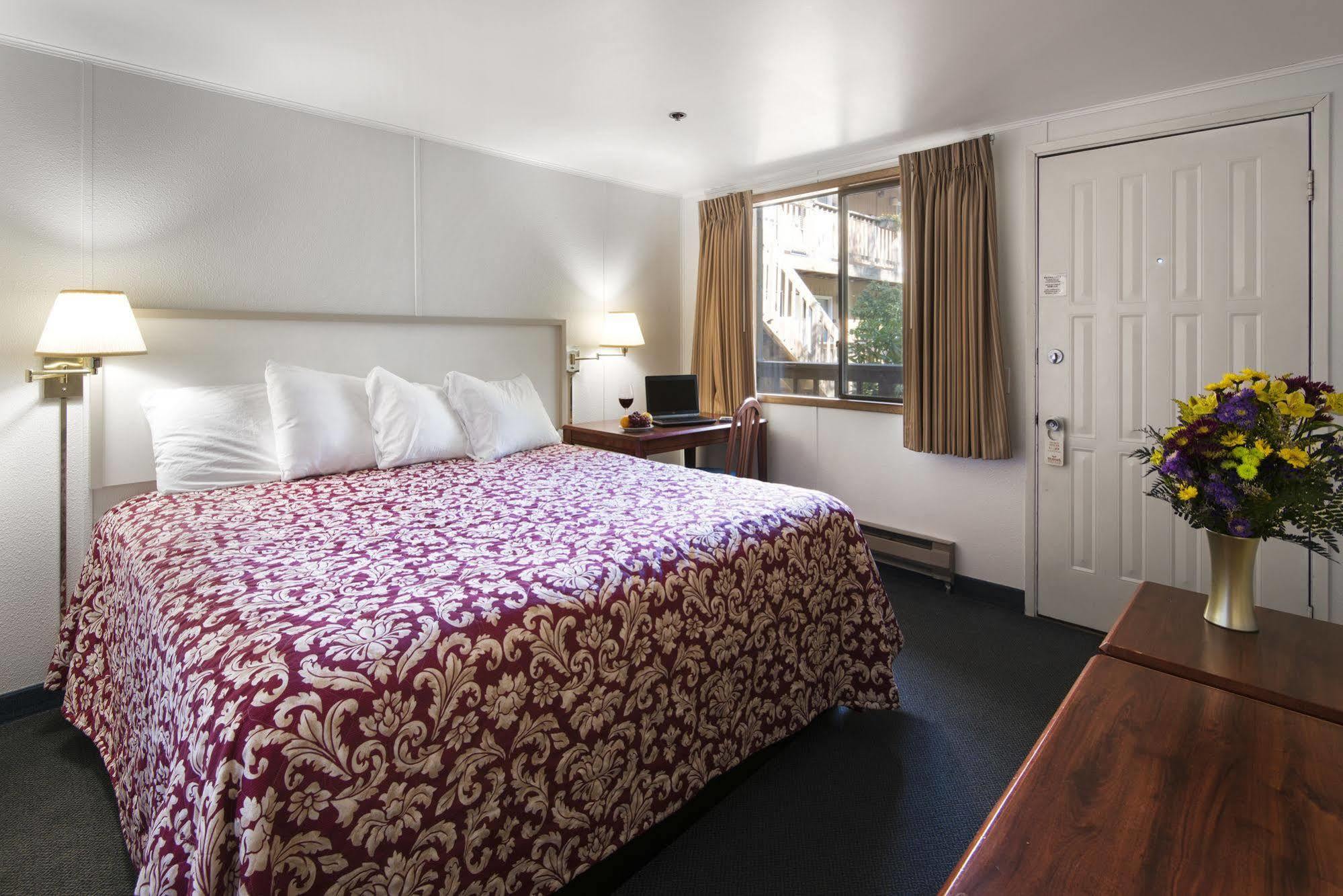 Holland America Skagway Inn Bagian luar foto